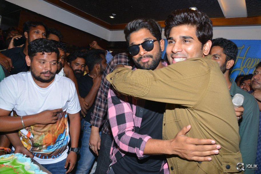Allu-Arjun-Birthday-Celebrations-2017